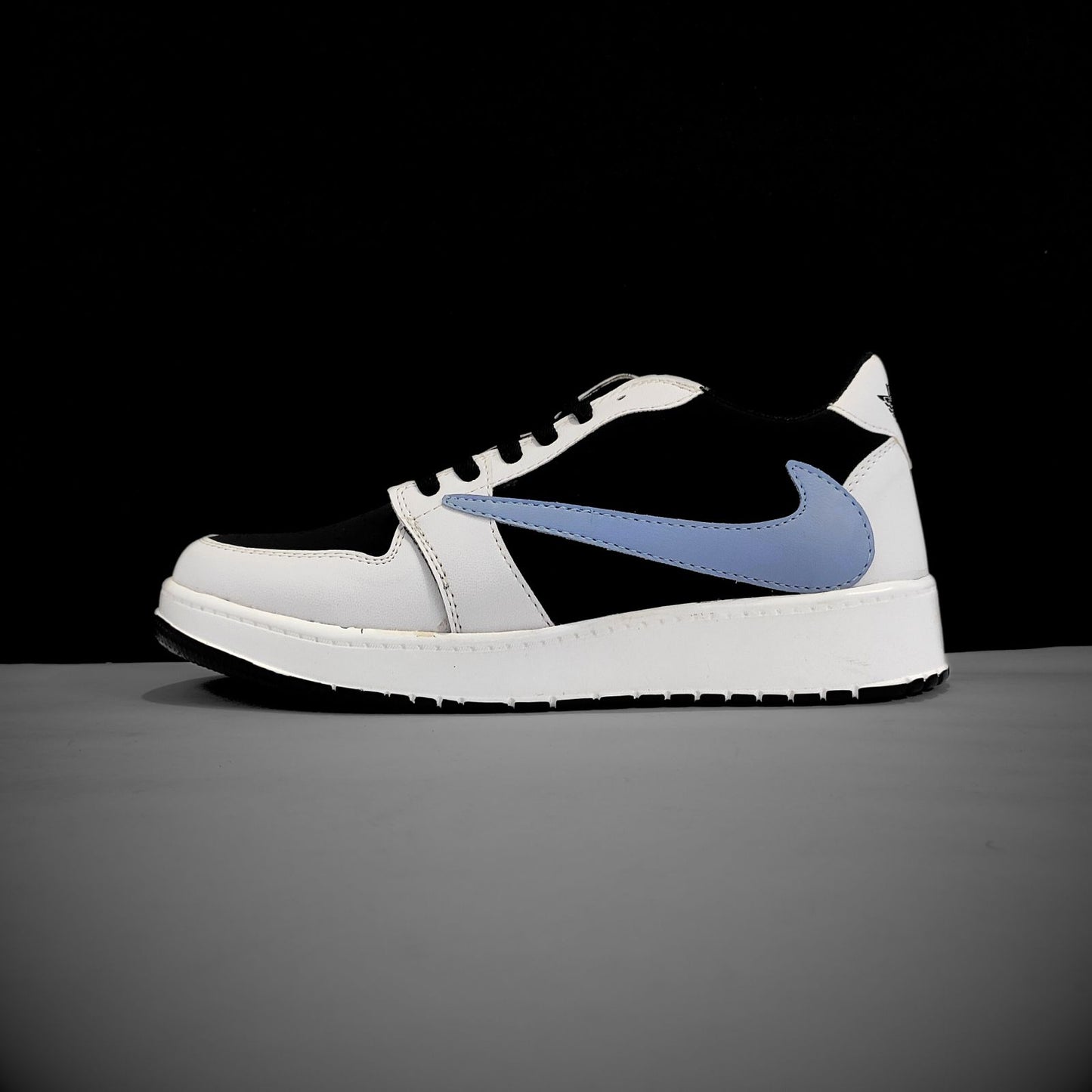 Air Force 1 x Travis Scott Noble Blue Sneakers