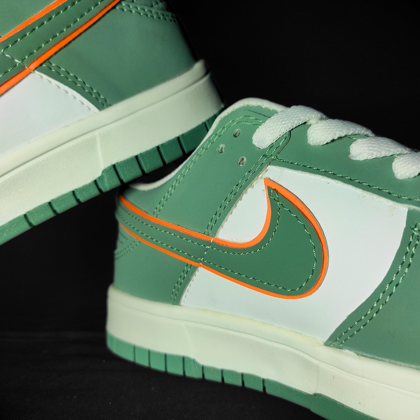 Air Force 1 Dunk Lows Arctic Green Sneakers