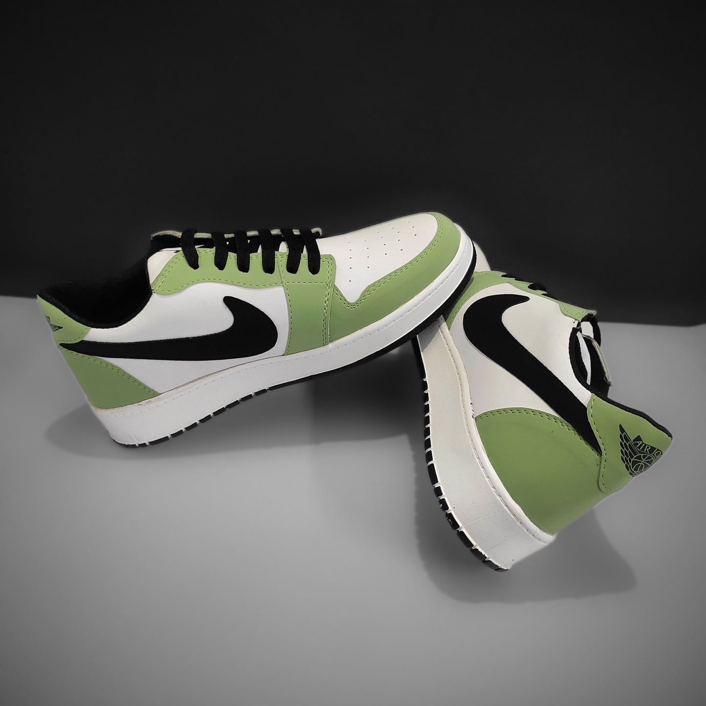 AIR FORCE 1 X TRAVIS SCOTT LOW LIME SNEAKERS