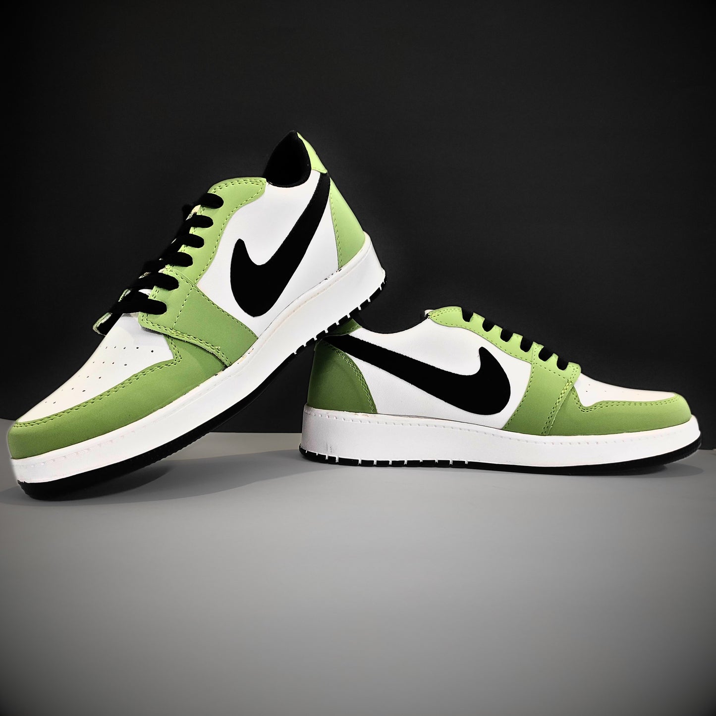 AIR FORCE 1 X TRAVIS SCOTT LOW LIME SNEAKERS