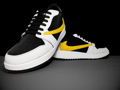 AIR FORCE 1 X TRAVIS SCOTT OG YELLOW SNEAKERS